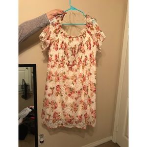 Floral lace dress plus size